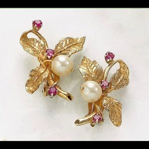 Retro Pearl and Ruby 14k yellow gold Clip Earrings